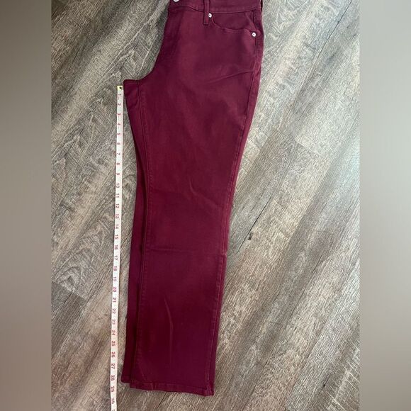 Levi's Plus Classic Straight Jeans Windsor Wine- Size 16W - Picture 13 of 13